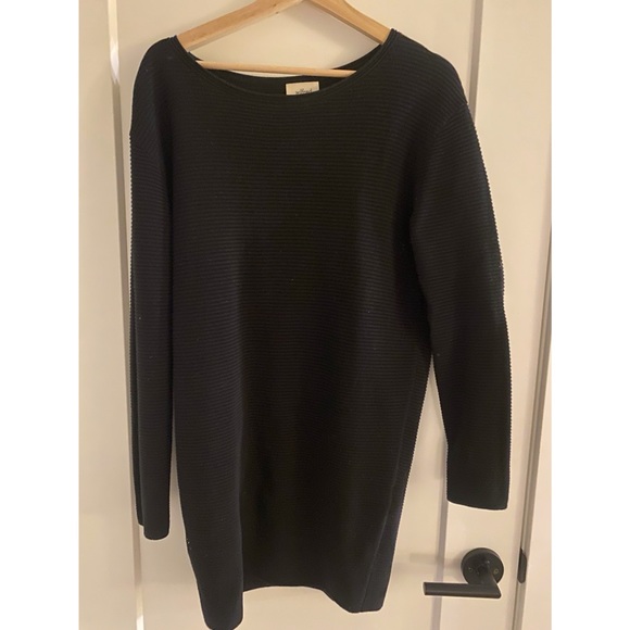 Wilfred Ribbed Campanule Sweater Dress in Black - Picture 2 of 4